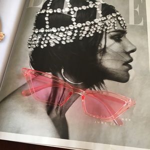 Pink cat eye vintage sunglasses